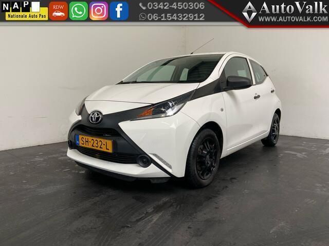 Wit Gebruikt 2018 Toyota Aygo Hatchback | € 8.449 (Goede deal) - Afbeelding 1/4