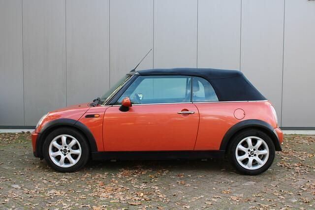 Occasion Mini Cooper Cabriolet 116 PK (85 kW) 2004 Rood Cabriolet