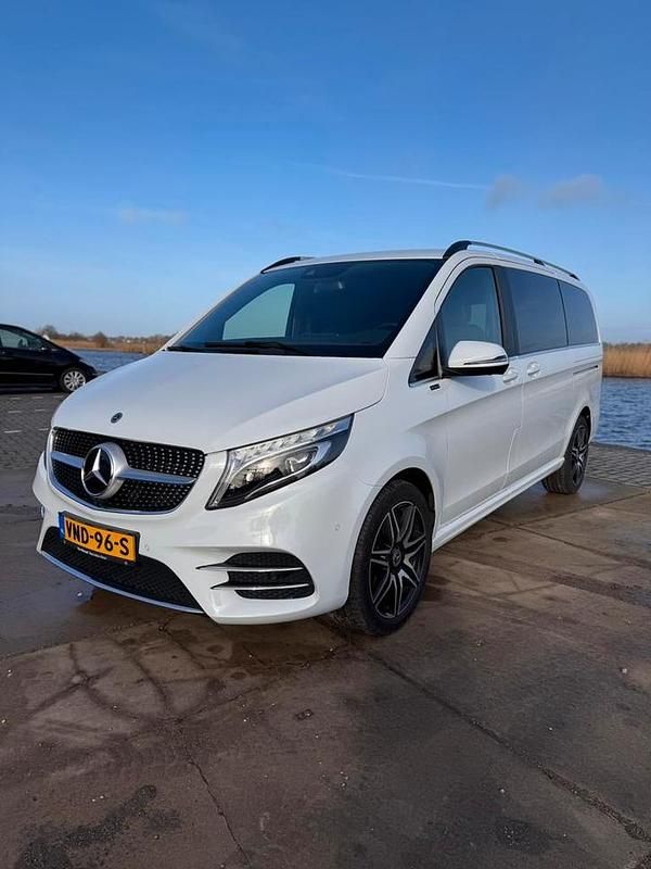 Occasion Mercedes V300 AMG 236 PK (173 kW) 2021 MPV