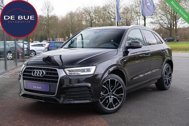 Zwart Gebruikt 2015 Audi Q3 Design SUV | € 21.911 (Iets duurder) - Afbeelding 1/4