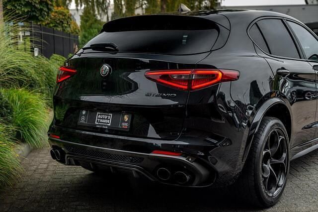 Occasion Alfa Romeo Stelvio Quadrifoglio 511 PK (375 kW) 2018 Zwart (metallic) SUV