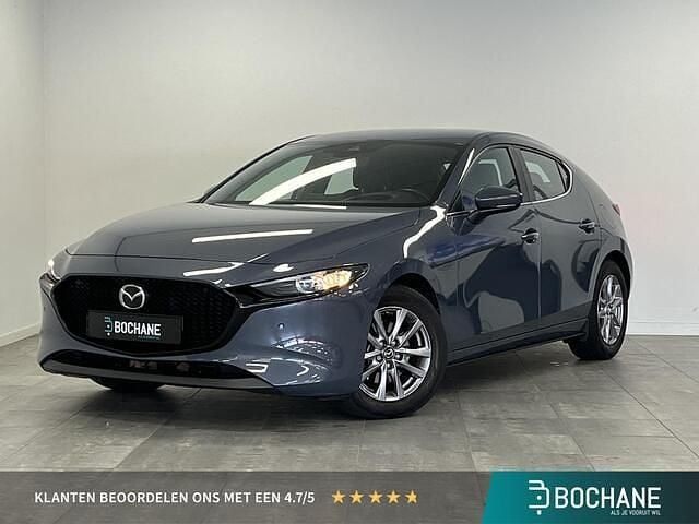 Grijs Gebruikt 2022 Mazda 3 Comfort Hatchback | € 21.900 (Super prijs) - Afbeelding 1/4