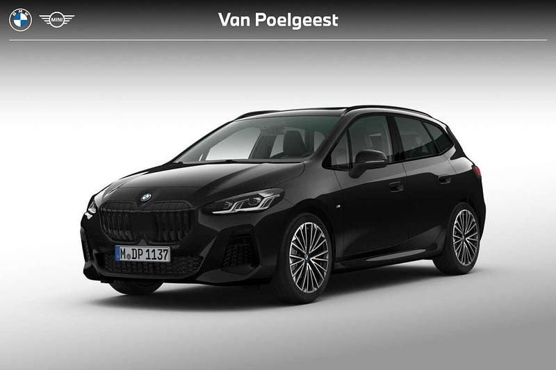 Grijs, metallic lak Nieuw 2025 BMW 220 Active Tourer M Sport MPV | € 62.320 - Afbeelding 1/4