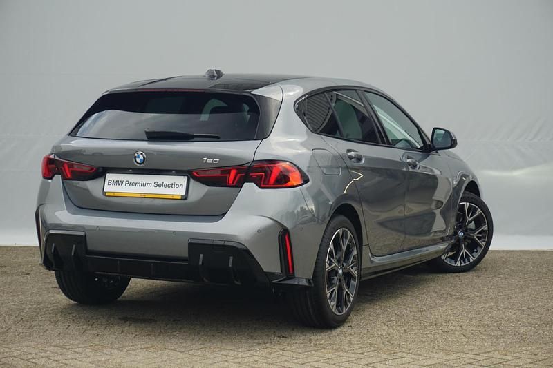 Occasion BMW 120 M Sport 170 PK (125 kW) 2025 Grijs Hatchback