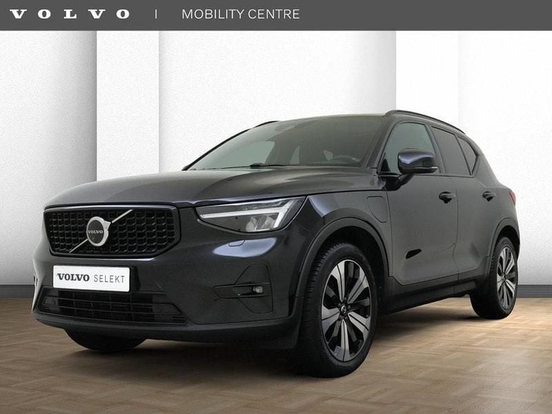 Zwart Occasion 2022 Volvo XC40 Ultimate SUV | € 32.950 (Eerlijke prijs) - Afbeelding 1/4