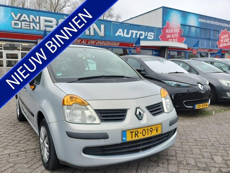 Grijs (metallic) Occasion 2005 Renault Modus MPV | € 1.500 (Eerlijke prijs) - Afbeelding 1/4