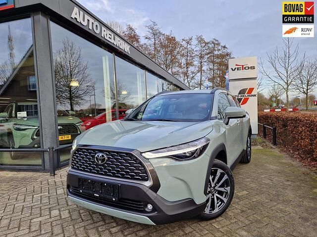 Occasion Toyota Corolla Cross Comfort 197 PK (144 kW) 2024 Groen (metallic) SUV