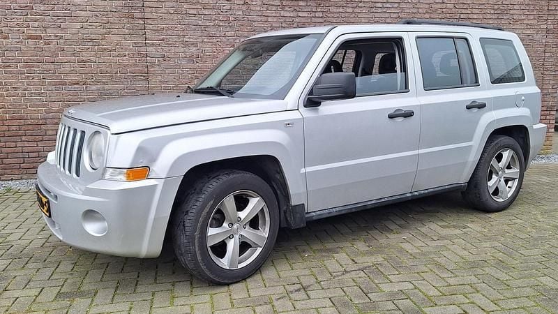 Occasion Jeep Patriot Sport 170 PK (125 kW) 2009 Grijs SUV