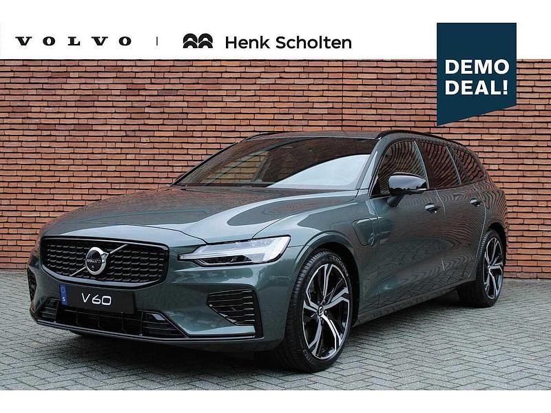 Gebruikt 2026 Volvo V60 Plus Stationwagen | € 55.000 (Duur) - Afbeelding 1/4