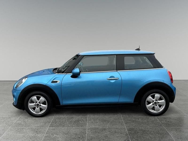 Blauw Gebruikt 2019 Mini ONE Hatchback | € 14.450 (Goede deal) - Afbeelding 1/4