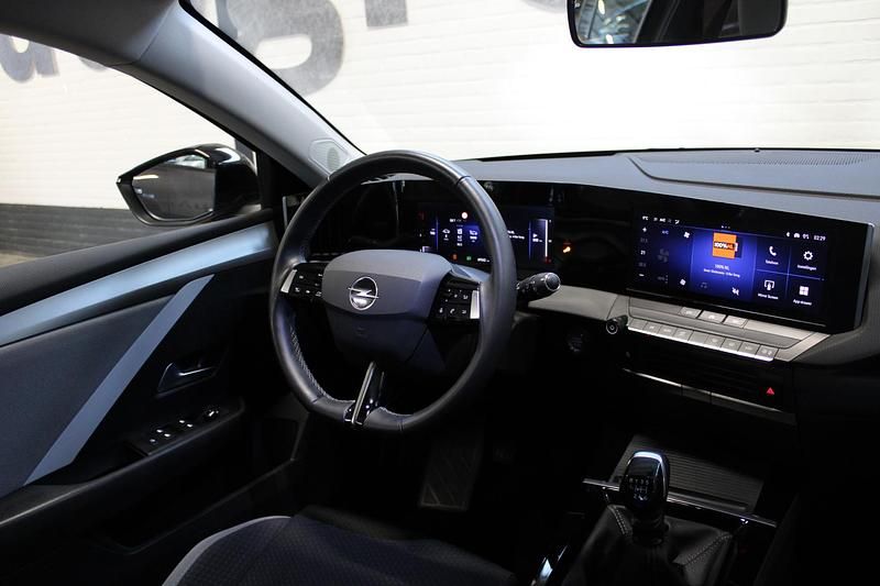 Occasion Opel Astra 112 PK (82 kW) 2023 Grijs Hatchback