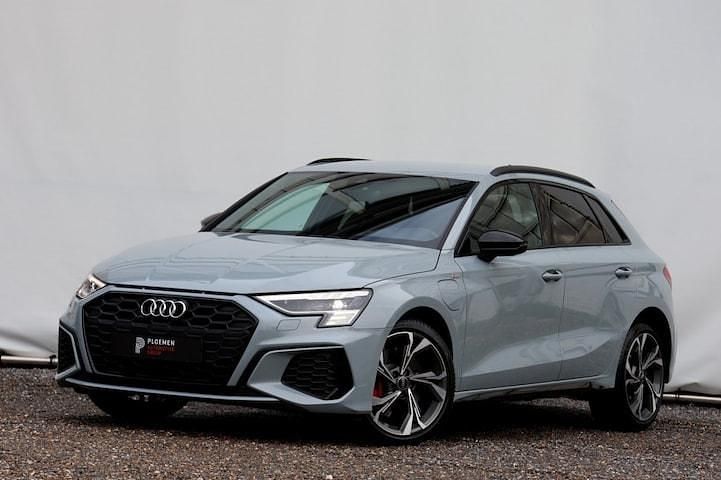 Occasion Audi A3 Sportback e-tron S-Line 245 PK (180 kW) 2022 Grijs Hatchback