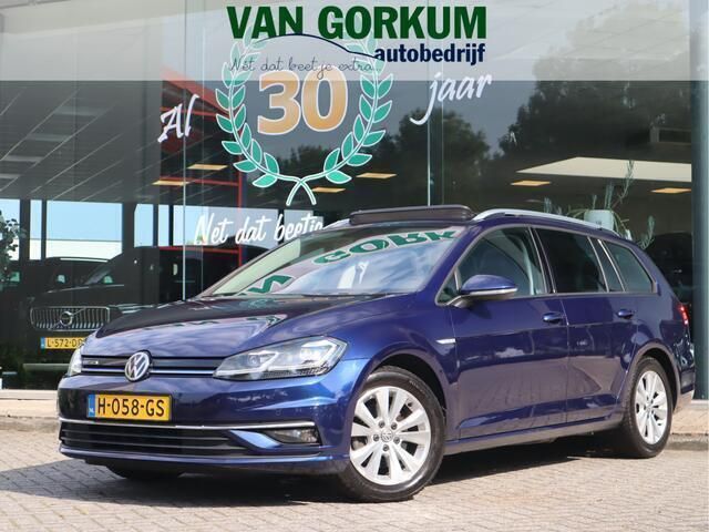 Blauw, metallic lak Gebruikt 2020 VW Golf VIII Comfortline Stationwagen | € 16.950 (Eerlijke prijs) - Afbeelding 1/4