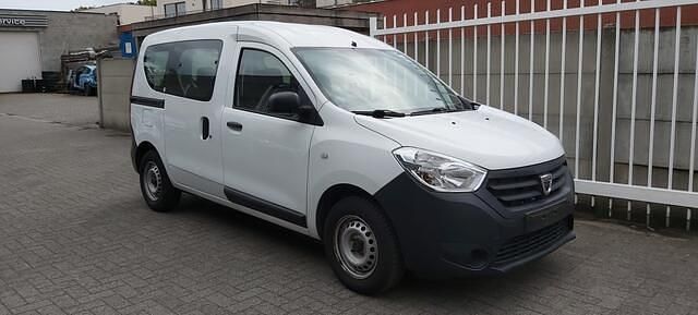 Wit Gebruikt 2015 Dacia Dokker Van | € 6.900 (Eerlijke prijs) - Afbeelding 1/4