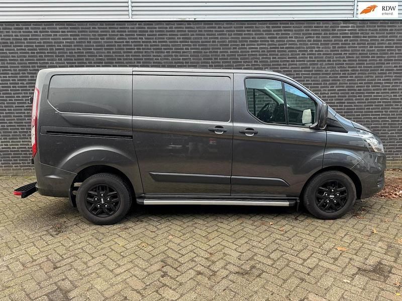 Grijs Gebruikt 2021 Ford Transit Custom Limited Van | € 23.999 (Super prijs) - Afbeelding 1/4