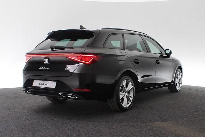 Nieuw Seat Leon Business 204 PK (150 kW) 2025 Zwart Stationwagen