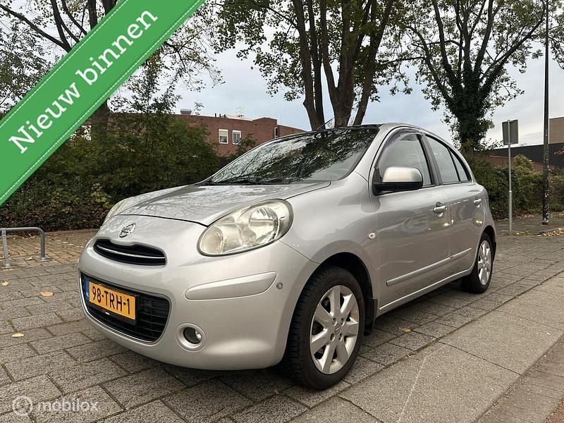 Grijs Gebruikt 2012 Nissan Micra S Hatchback | € 4.495 (Eerlijke prijs) - Afbeelding 1/4