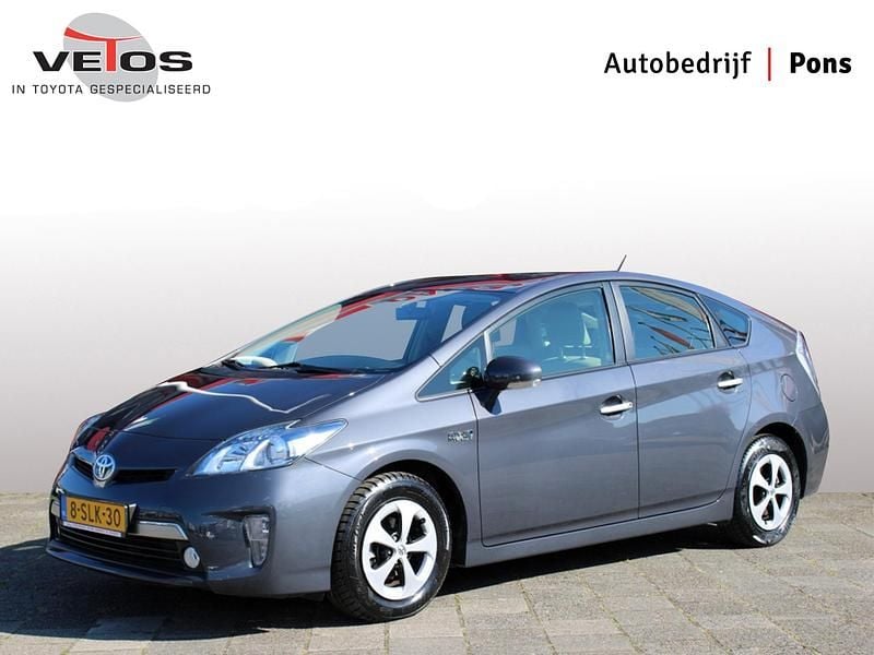 Grijs Gebruikt 2013 Toyota Prius Hatchback | € 14.750 (Iets duurder) - Afbeelding 1/4