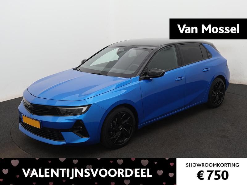Blauw Occasion 2024 Opel Astra Hatchback | € 26.440 (Goede deal) - Afbeelding 1/2