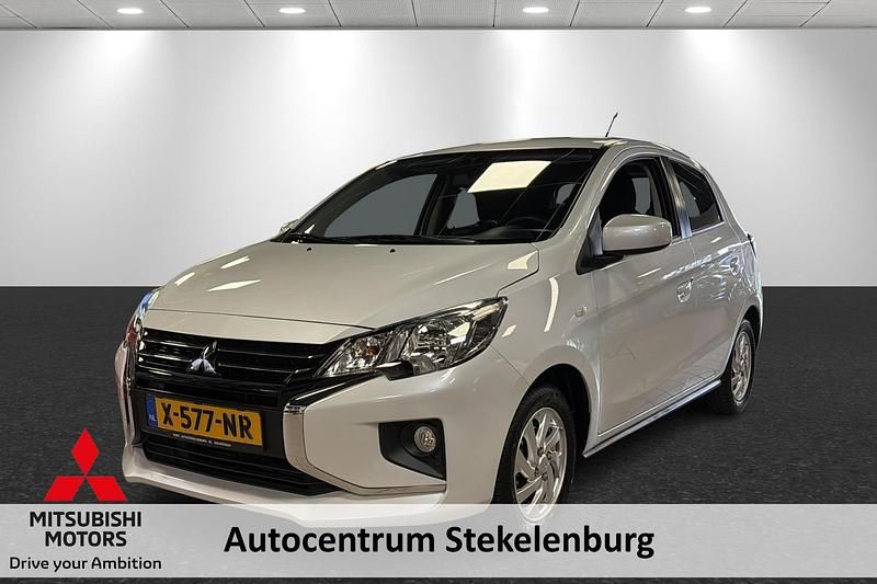 Wit Gebruikt 2024 Mitsubishi Space Star Hatchback | € 19.540 (Duur) - Afbeelding 1/4