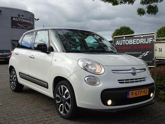 Wit Occasion 2013 Fiat 500L Easy MPV | € 4.750 (Eerlijke prijs) - Afbeelding 1/4