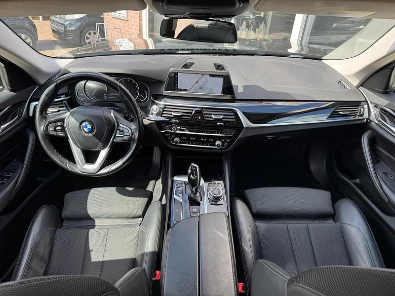 Occasion BMW 530 Shadowline 252 PK (185 kW) 2018 Zwart Stationwagen