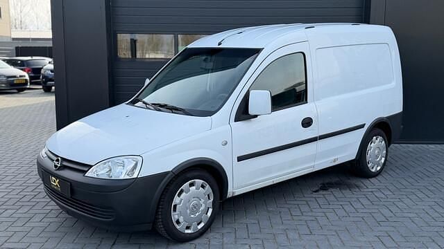 Occasion Opel Combo 94 PK (69 kW) 2009 Wit MPV