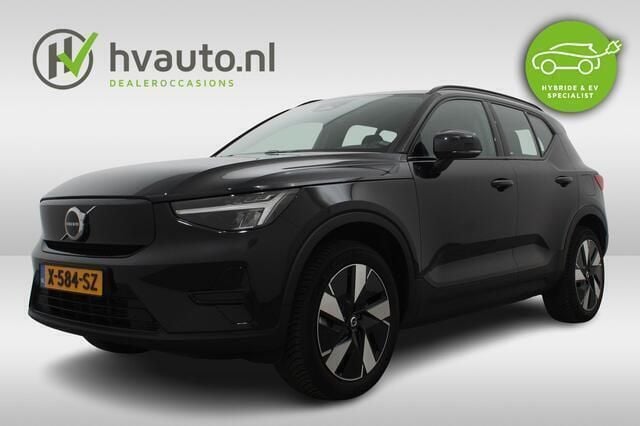 Zwart Gebruikt 2024 Volvo XC40 Plus SUV | € 37.900 (Super prijs) - Afbeelding 1/4