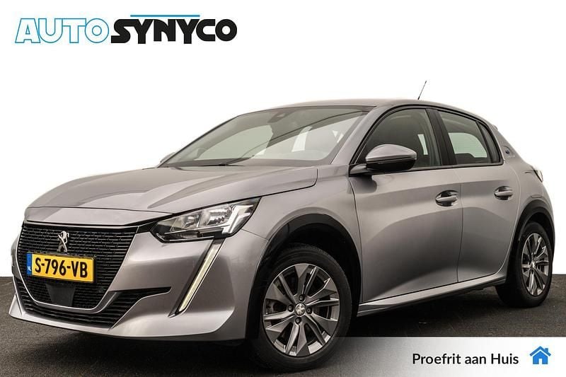 Occasion Peugeot e-208 Allure 100 kW (136 PK) 2023 Grijs Hatchback