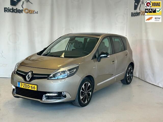 Bruin Occasion 2014 Renault Scénic III Bose Edition MPV | € 10.999 (Duur) - Afbeelding 1/4