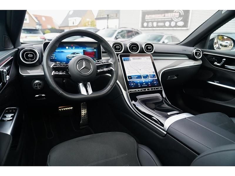 Occasion Mercedes C300 AMG line Plus 204 PK (150 kW) 2025 Blauw Sedan