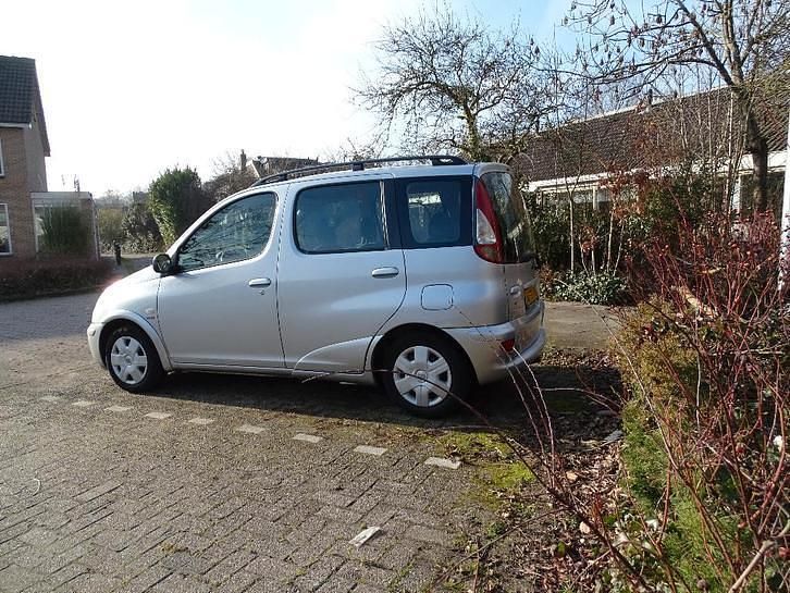 Occasion Toyota Yaris 104 PK (76 kW) 2004 Stationwagen