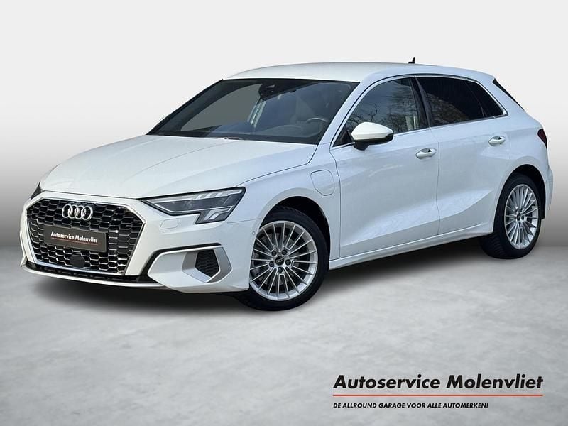 Occasion Audi A3 Sportback e-tron Advanced 2026 Wit Hatchback