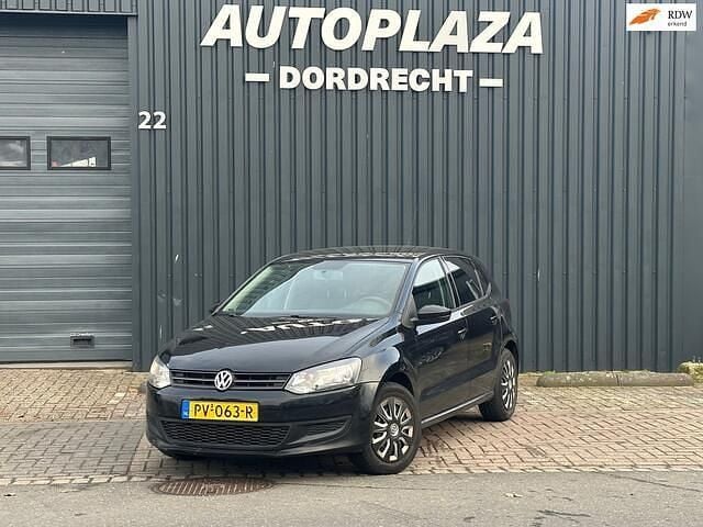 Zwart Occasion 2010 VW Polo Comfortline Hatchback | € 2.985 (Super prijs) - Afbeelding 1/4