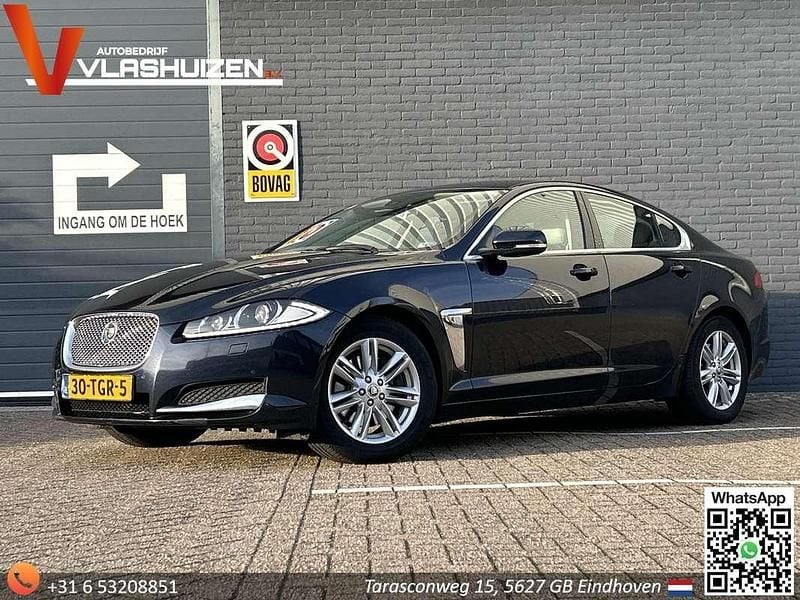 Blauw Gebruikt 2012 Jaguar XF Sedan | € 4.850 (Goede deal) - Afbeelding 1/4