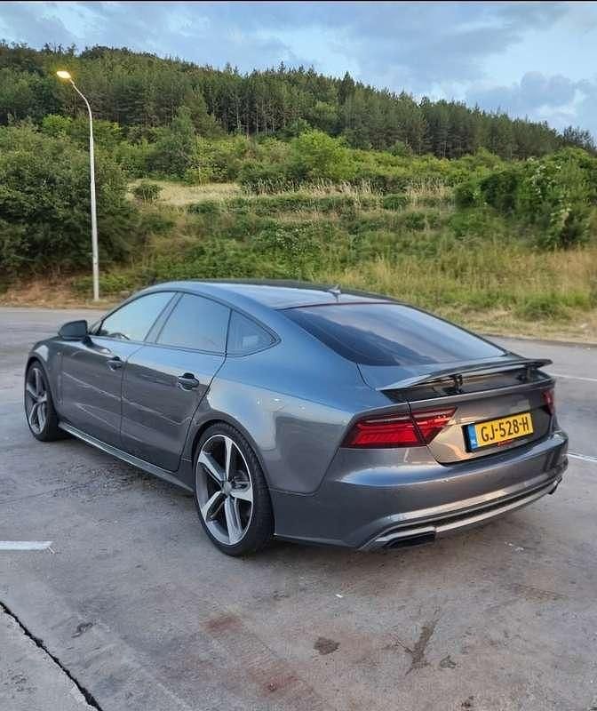 Grijs Gebruikt 2015 Audi A7 S-Line Hatchback | € 20.750 (Eerlijke prijs) - Afbeelding 1/4