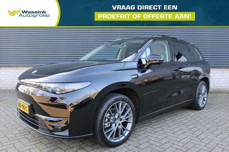 Zwart Gebruikt 2024 Leapmotor C10 SUV | € 34.664 (Eerlijke prijs) - Afbeelding 1/4