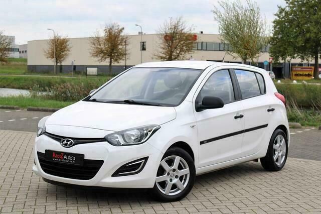 Wit Gebruikt 2014 Hyundai i20 Hatchback | € 6.950 (Eerlijke prijs) - Afbeelding 1/4
