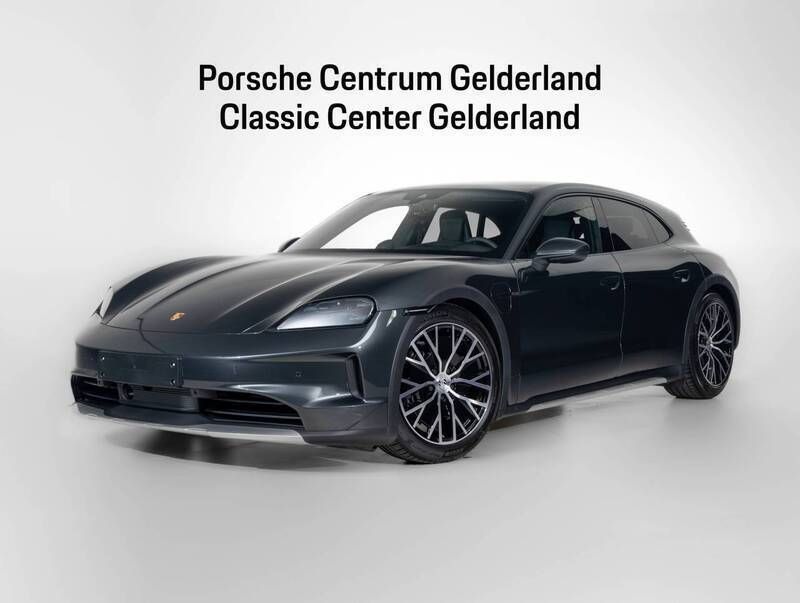 Vulkaangrijs metallic Nieuw 2024 Porsche Taycan Cross Turismo Sedan | € 145.717 (Eerlijke prijs) - Afbeelding 1/4
