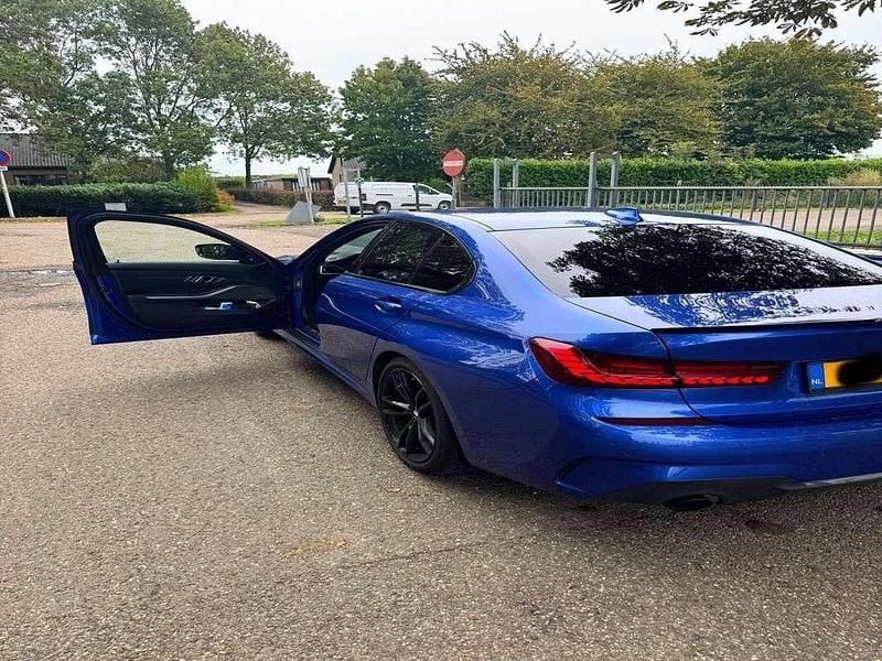 Occasion BMW 330 Executive 258 PK (189 kW) 2019 Blauw Sedan