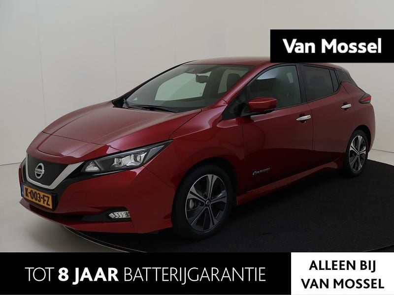Rood Gebruikt 2020 Nissan Leaf S Hatchback | € 15.930 (Eerlijke prijs) - Afbeelding 1/4