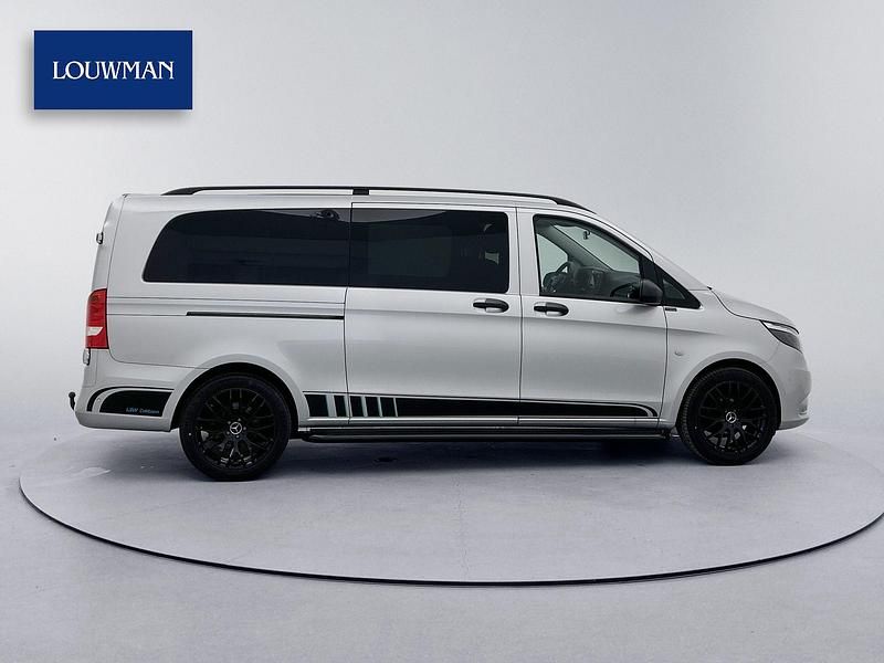 Occasion Mercedes Vito AMG 136 PK (100 kW) 2023 Zilver Van