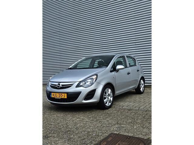 Occasion Opel Corsa Design Edition 86 PK (63 kW) 2013 Grijs Hatchback