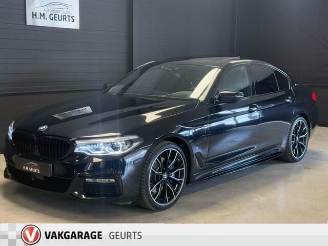 Zwart Gebruikt 2017 BMW 530e iPerformance Sedan | € 28.750 (Duur) - Afbeelding 1/4