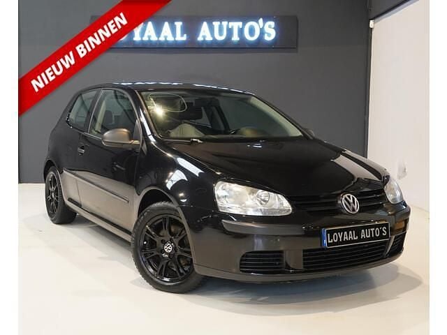 Zwart Gebruikt 2008 VW Golf VI Trendline Hatchback | € 2.499 (Goede deal) - Afbeelding 1/4