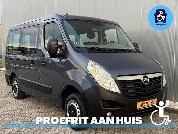 Blauw (metallic) Gebruikt 2015 Opel Movano Van | € 24.950 - Afbeelding 1/3