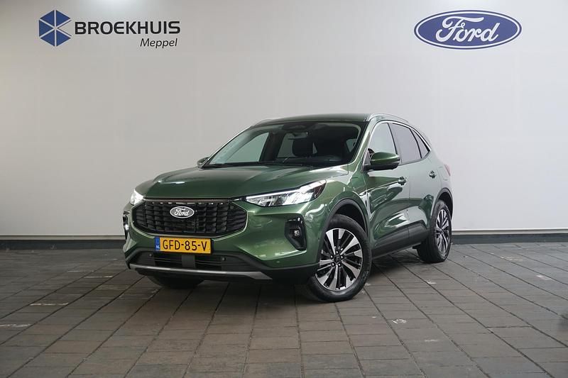 Groen Gebruikt 2024 Ford Kuga Titanium SUV | € 35.195 (Goede deal) - Afbeelding 1/4