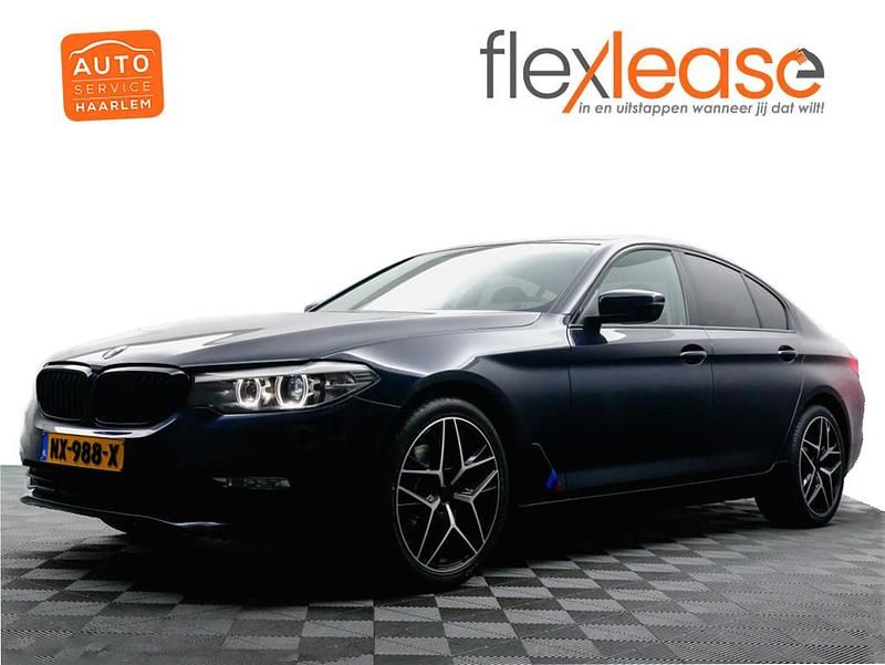 Zwart, metallic lak Gebruikt 2017 BMW 520 M Performance Sedan | € 24.900 (Super prijs) - Afbeelding 1/4