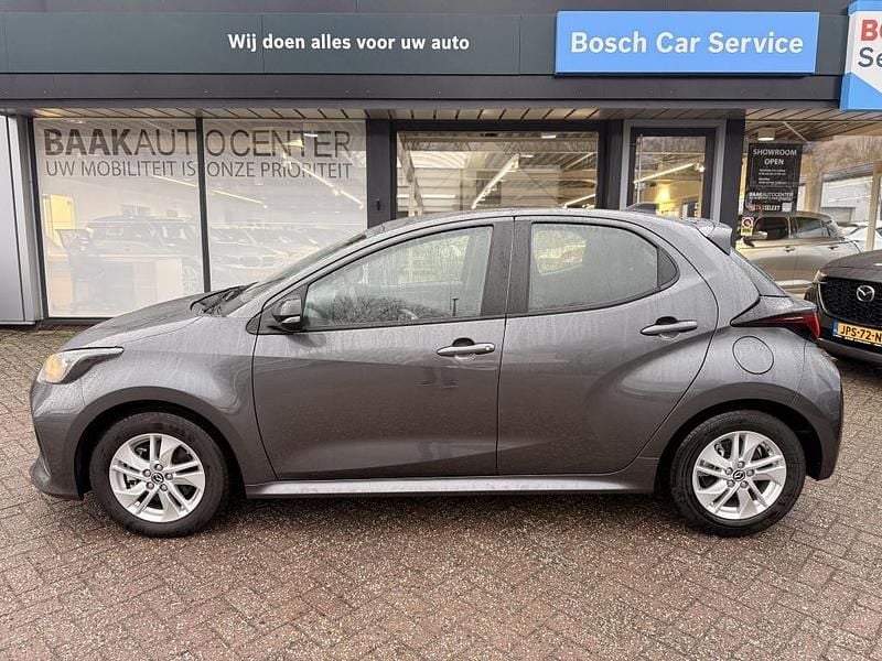 Occasion Mazda 2 Center-Line 93 PK (68 kW) 2025 Grijs (metallic) Hatchback