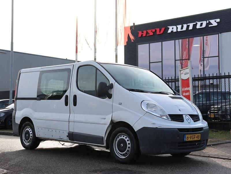 Occasion 2010 Renault Trafic MPV | € 2.450 (Goede deal) - Afbeelding 1/3